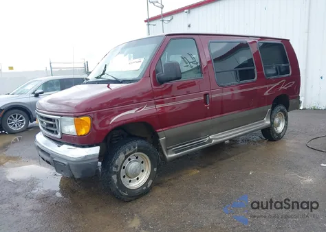 2004 Ford E-250 Recreational z USA, uszkodzony, nr VIN 1FDNE24L84HB06464